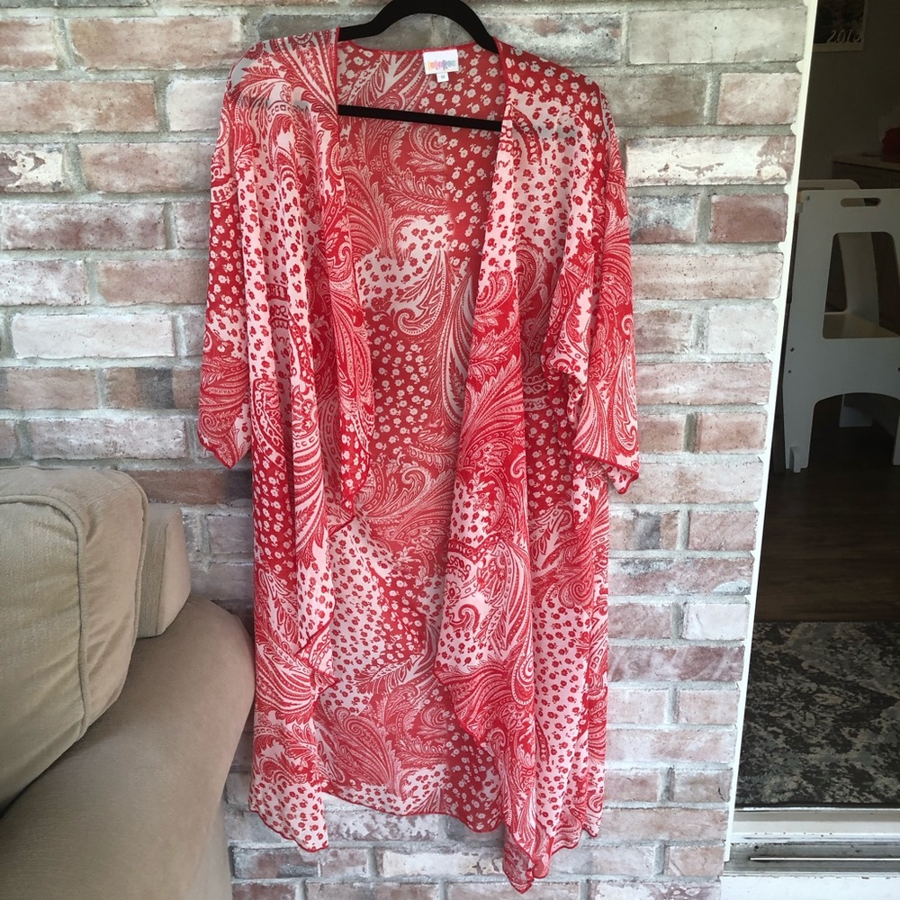 NWOT LuLaRoe Shirley M-Red and White Sheer Paisley